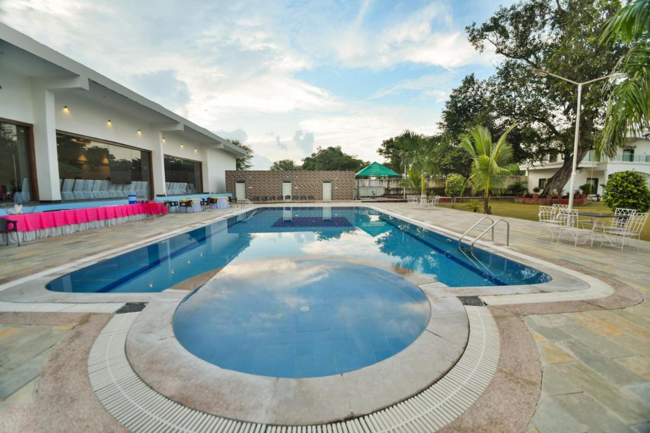 Palette - The Elegance Resort Chittorgarh المظهر الخارجي الصورة